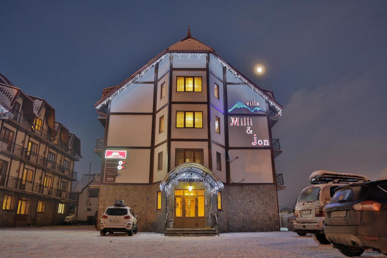 Milli & Jon Hotell Bukovel Exteriör bild